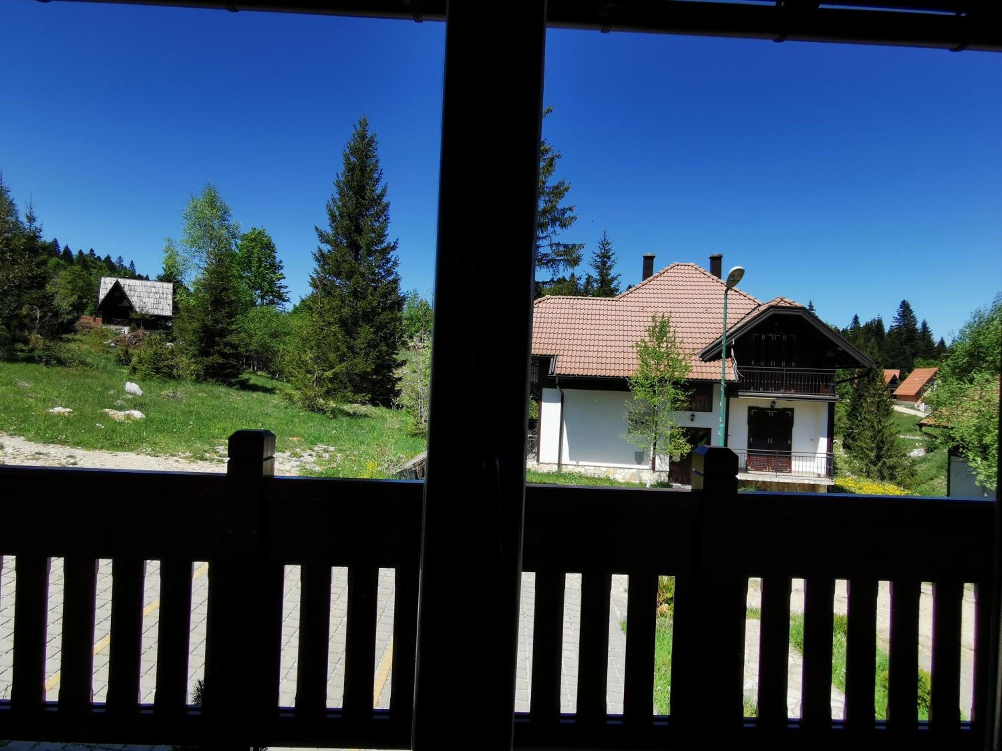 Apartmani Suncani Breg Tara Mitrovac Zimmer foto